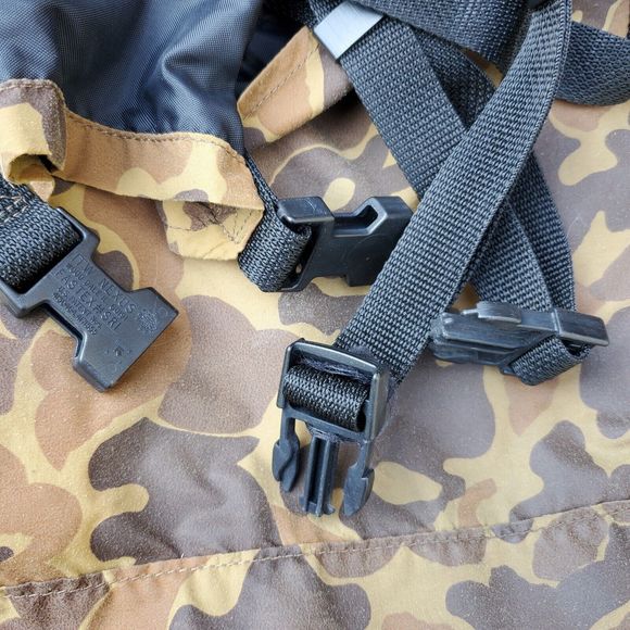 Vintage Stearns Duck Hunting Bouyant Camo Bib Overalls Pants PFD FB-7081 Mens XL - Picture 6 of 16